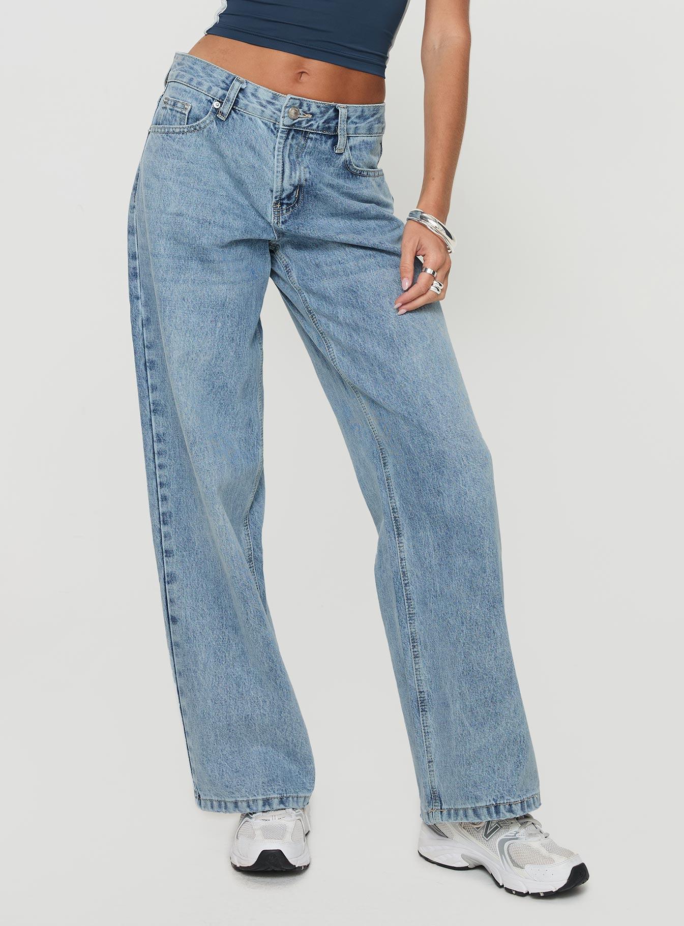 Serenitia Mid Rise Relaxed Jeans Light Wash Tall Product Image