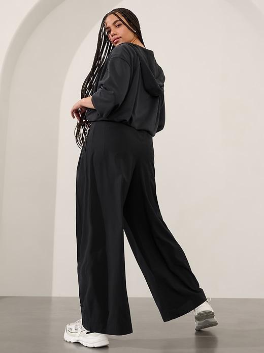 Brooklyn Heights High Rise Pleated Wide Leg Pant Product Image