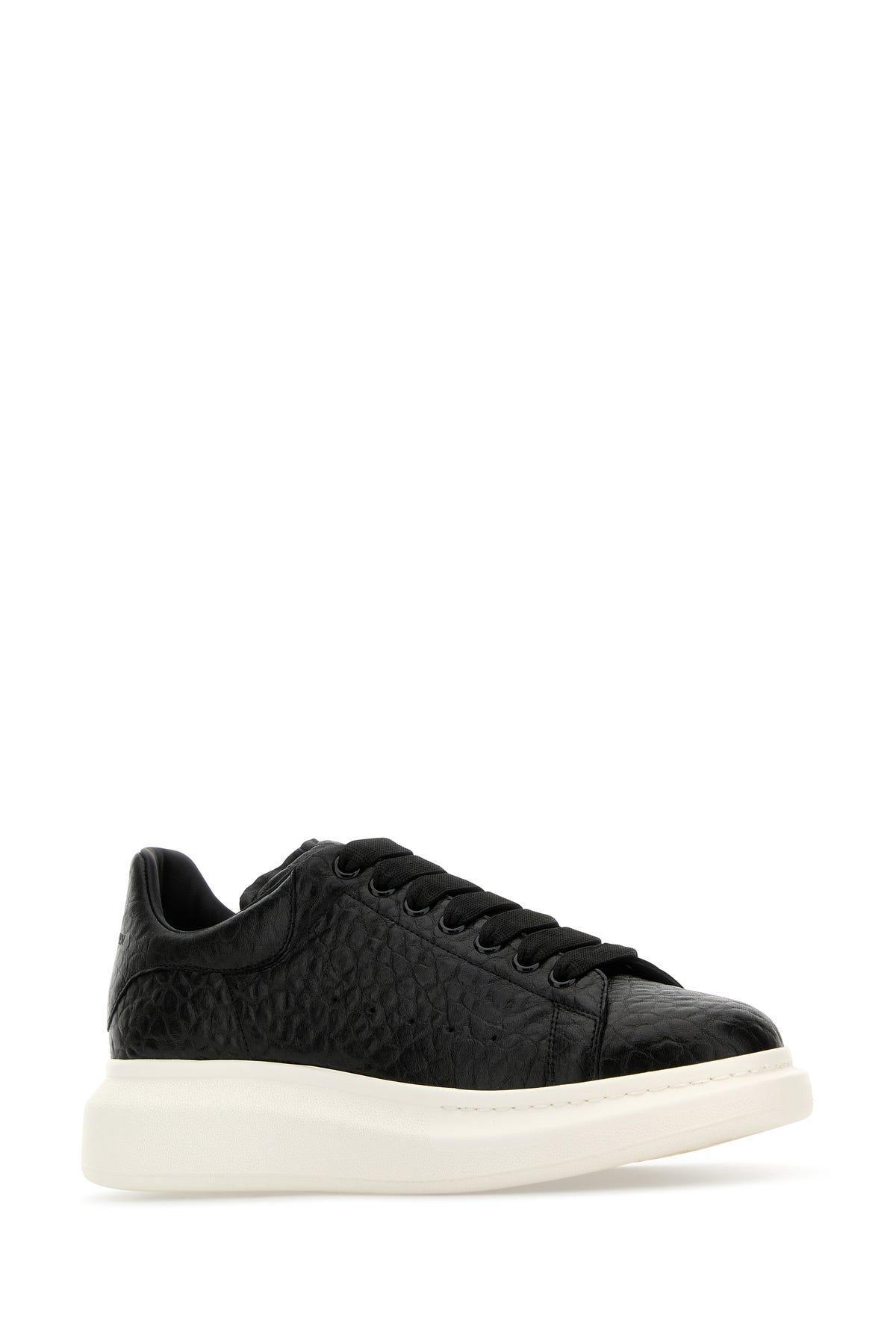 Sneakers Oversized In Black Product Image