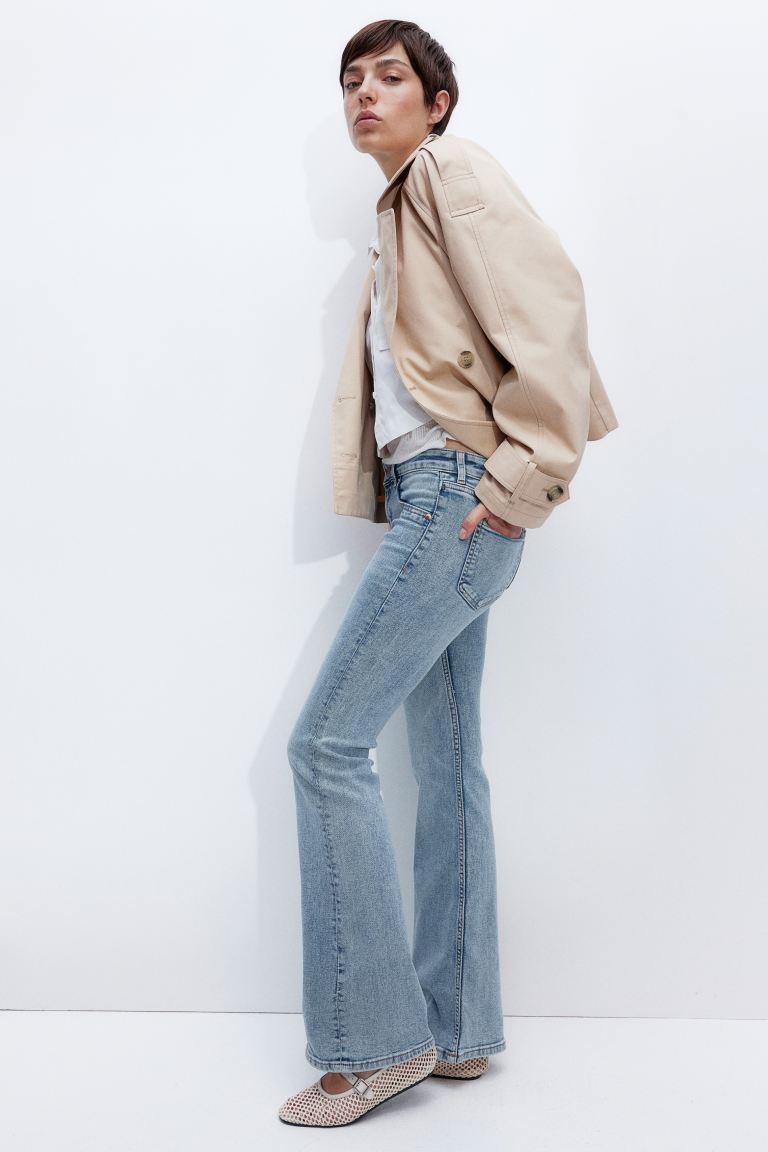 Flared Low Jeans Product Image