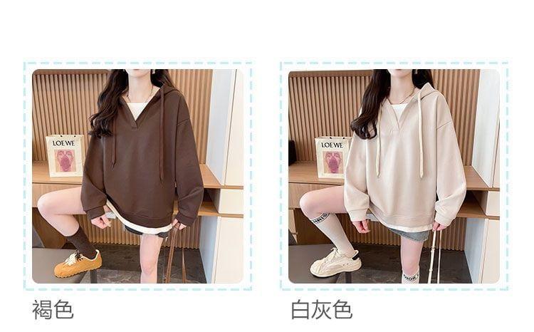 Mock Two-Piece Two Tone Drawstring Hoodie Product Image