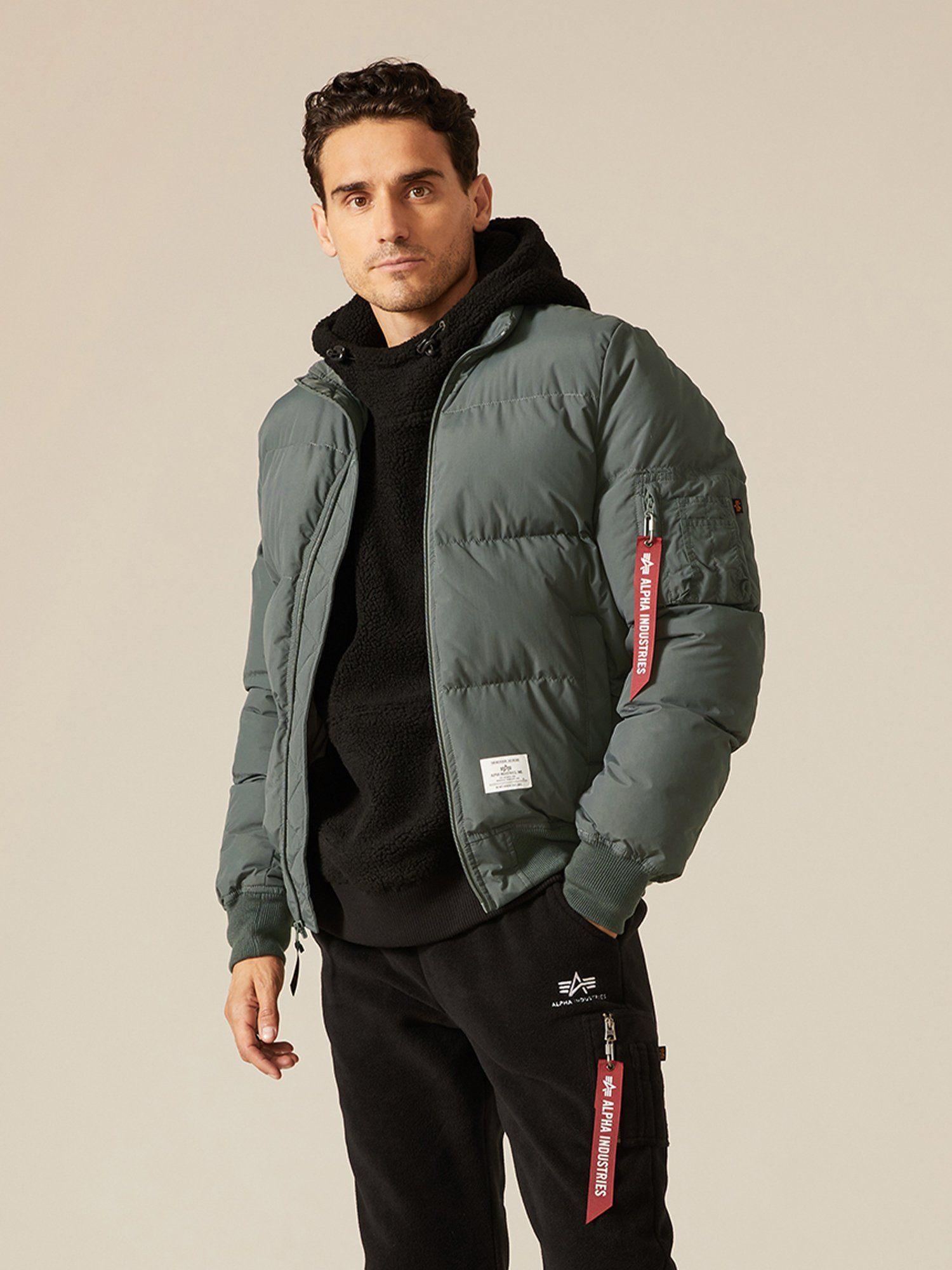 MA-1 QUILTED BOMBER JACKET Product Image