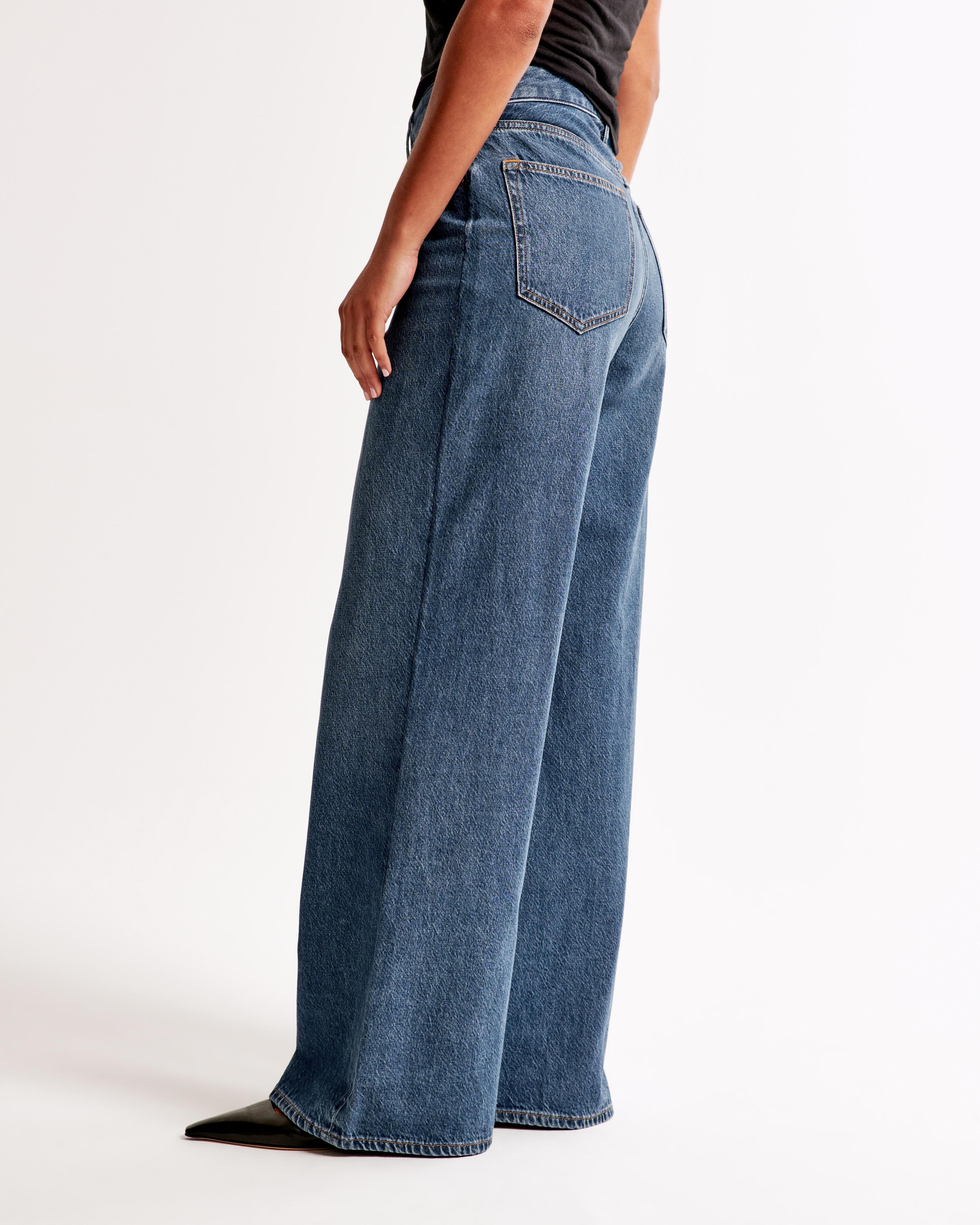 Curve Love High Rise Wide Leg Jean Product Image