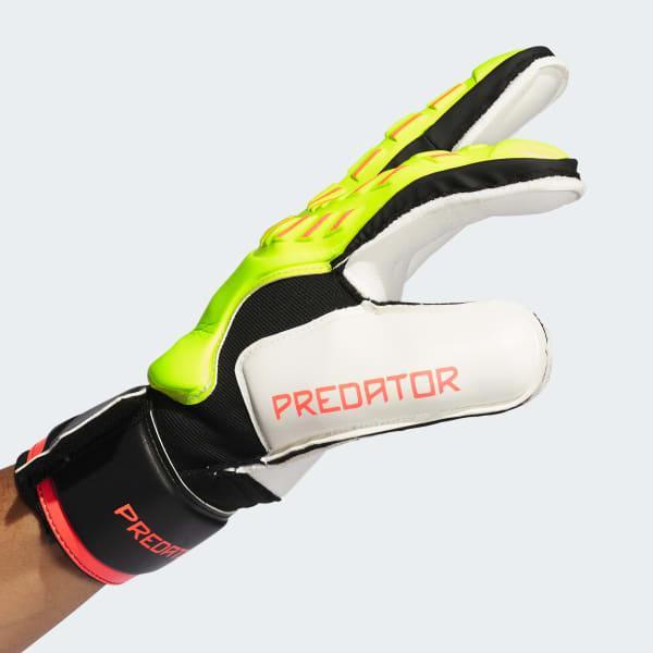 Predator Match Fingersave Goalkeeper Gloves Product Image