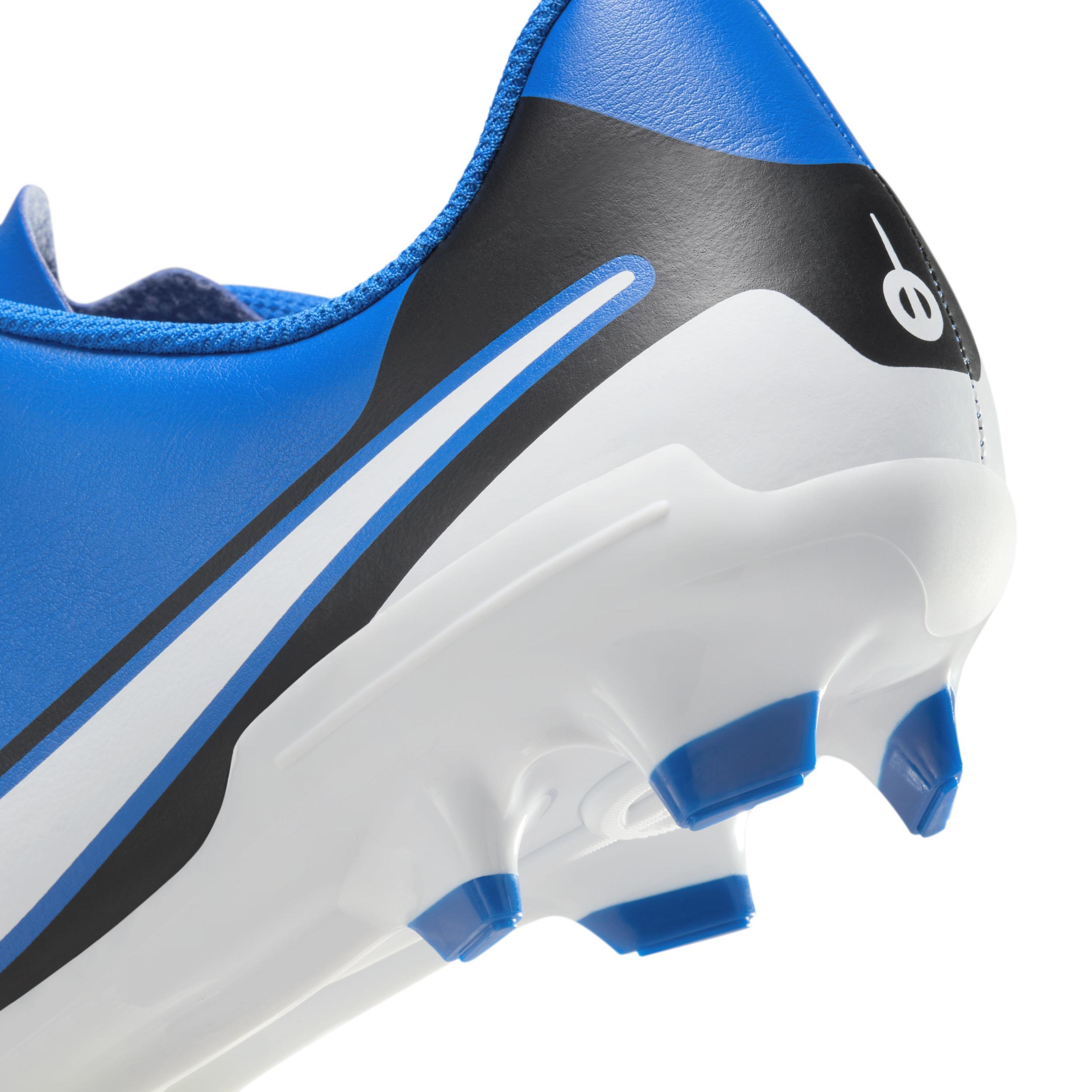 Nike Tiempo Legend 10 Club Multi-Ground Low-Top Soccer Cleats Product Image