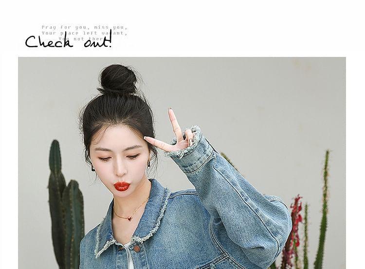 Collared Washed Denim Buttoned Crop Jacket Product Image