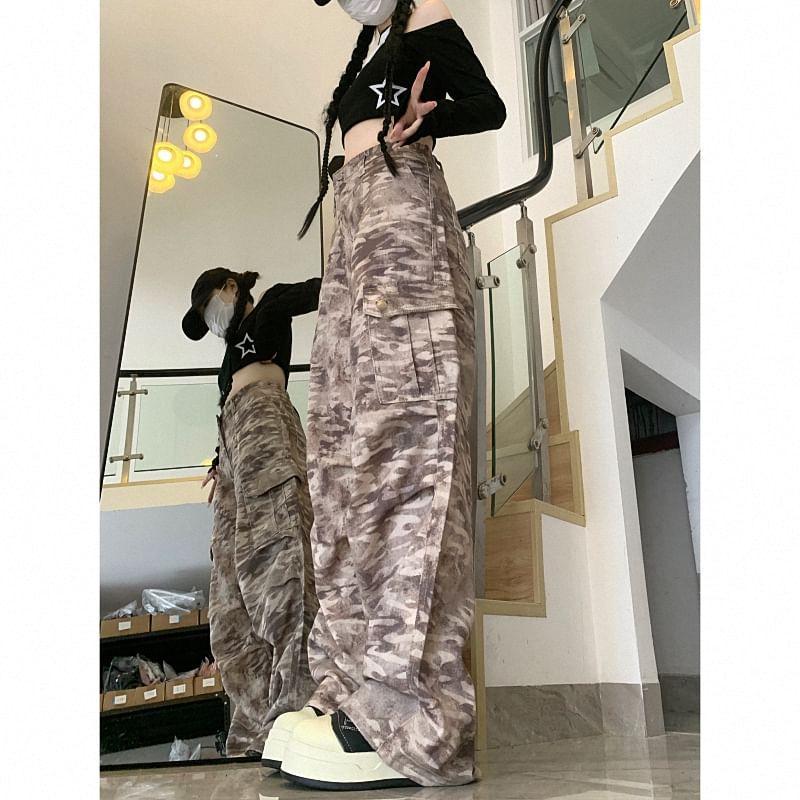 High Waist Camouflage Wide Leg Cargo Pants Product Image