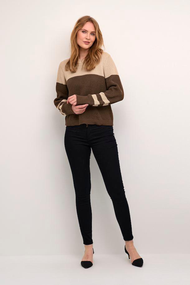 CUewy Pullover Product Image