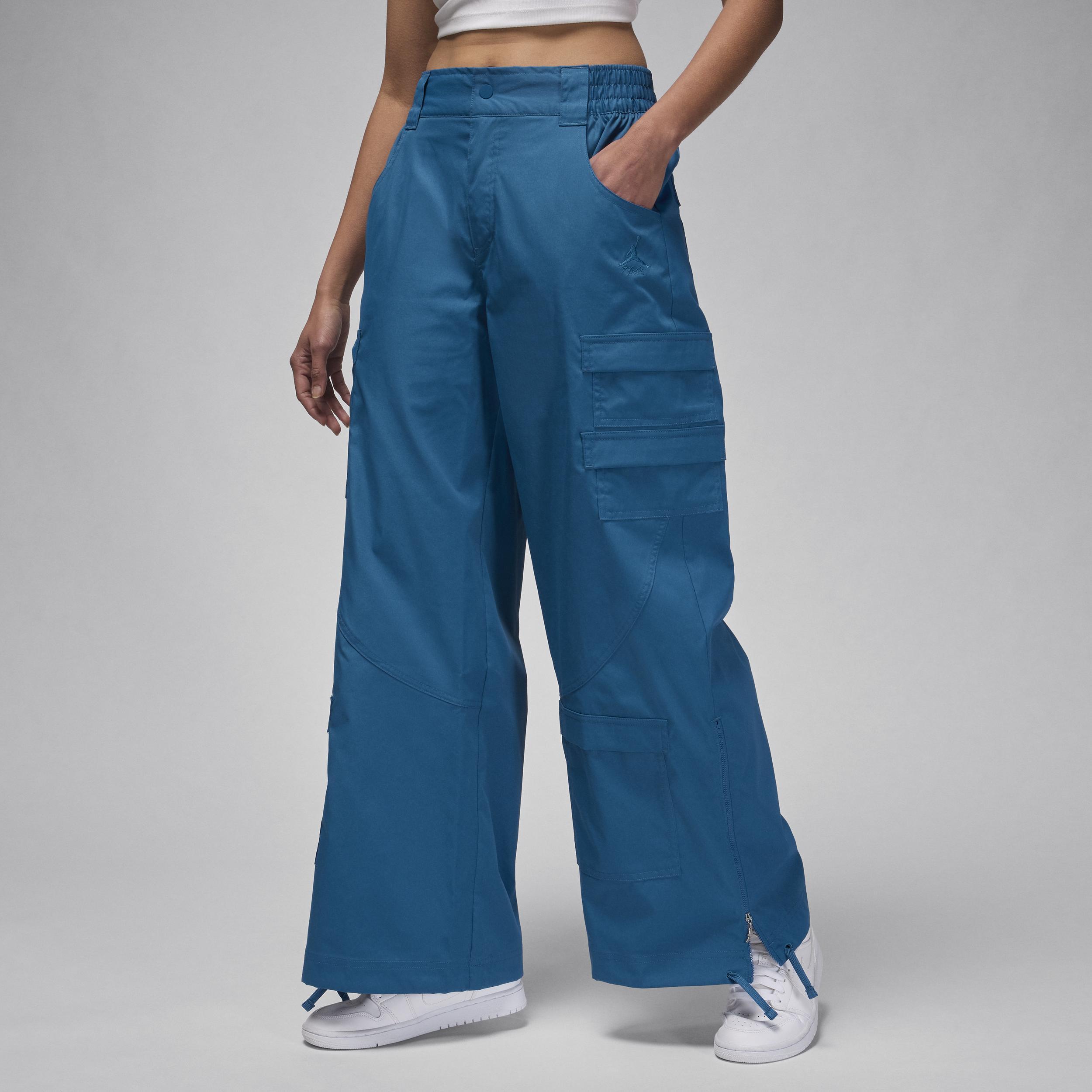 Women's Jordan Chicago Pants Product Image