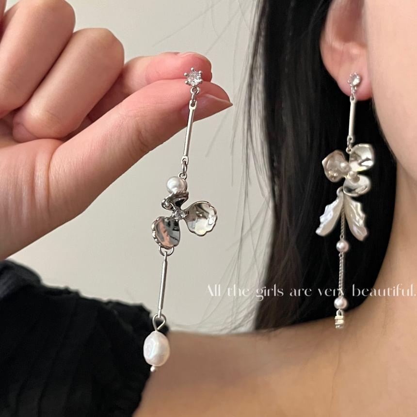 Alloy Flower Faux Pearl Drop Earrings Product Image