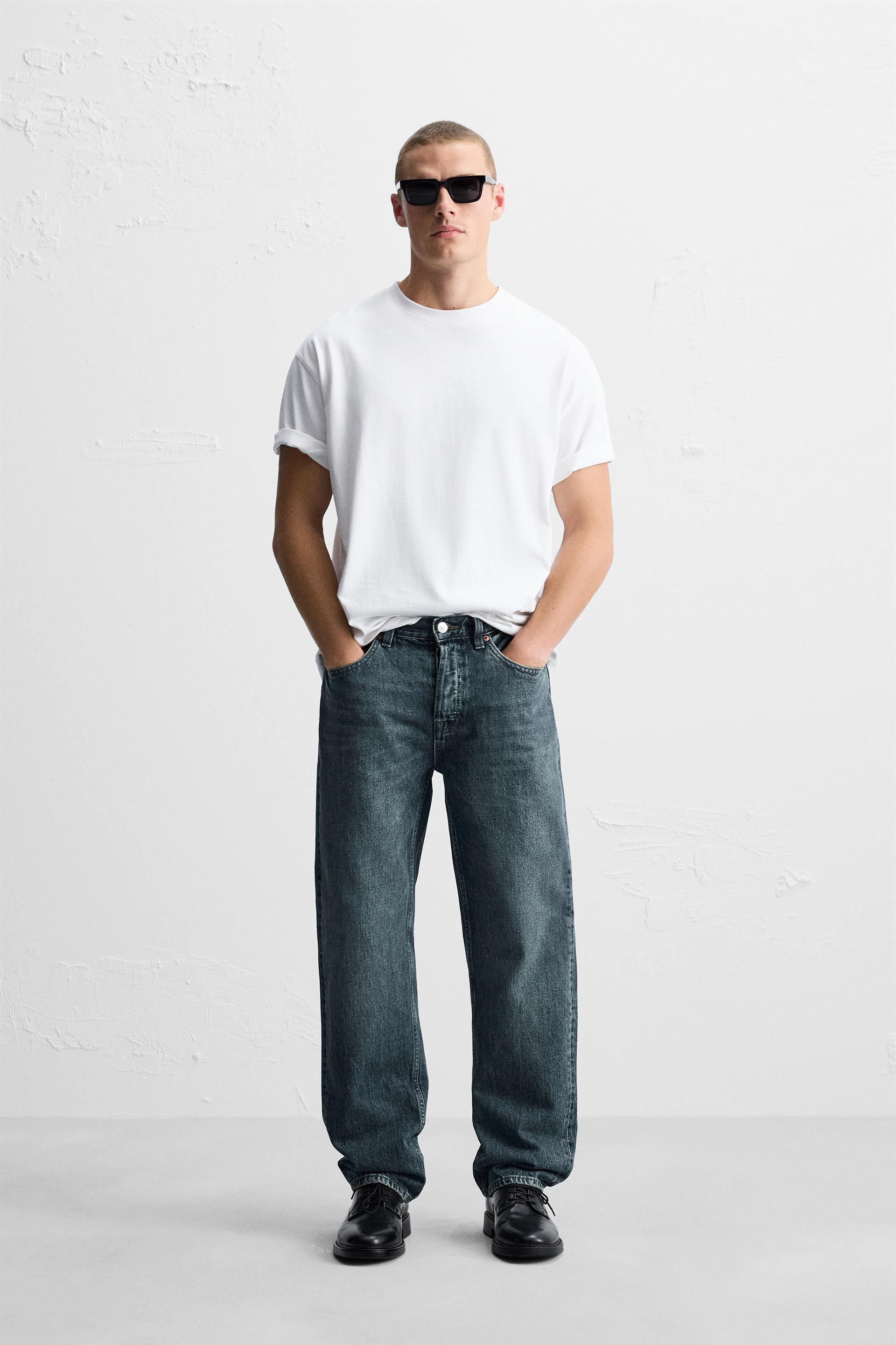 STRAIGHT FIT JEANS Product Image