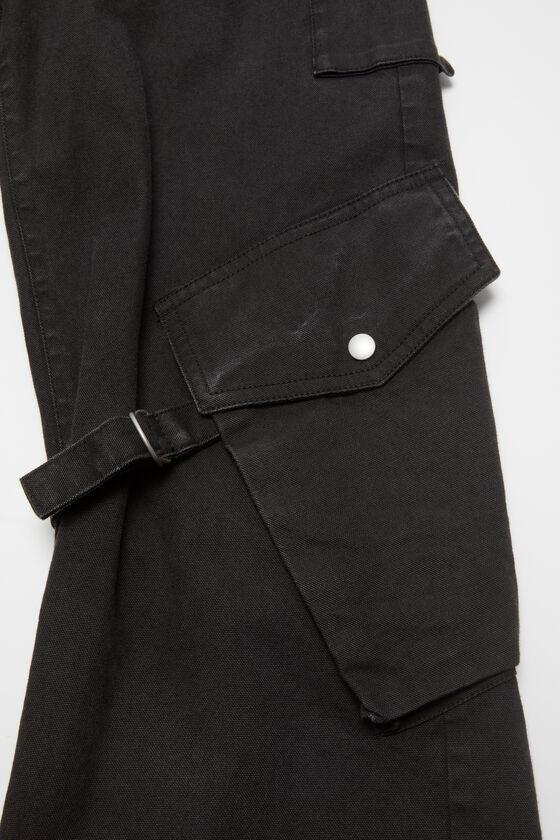 Cargo trousers Product Image