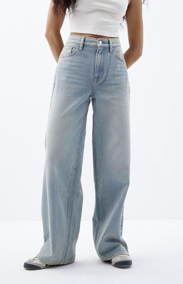 Women's Cali Light Indigo Tint Baggy Boyfriend Jeans Product Image