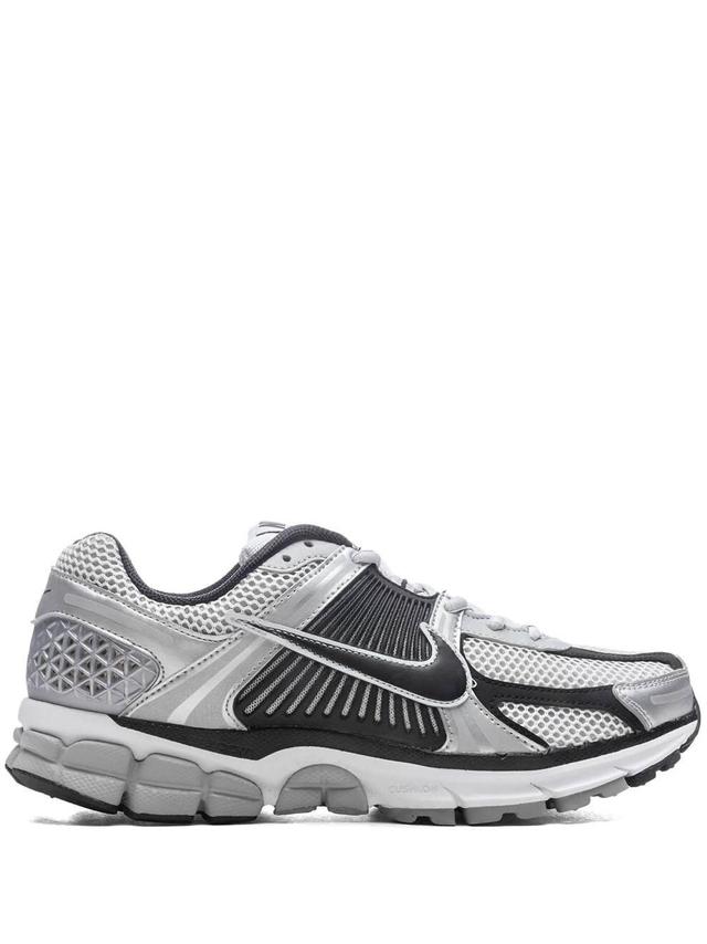 NIKE Black & Silver Zoom Vomero 5 Sneakers Product Image