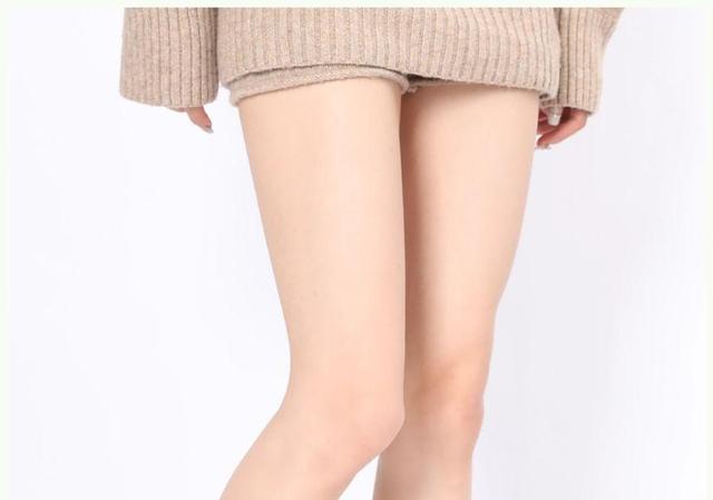 Plain Ribbed Fluffy Leg Warmers Product Image