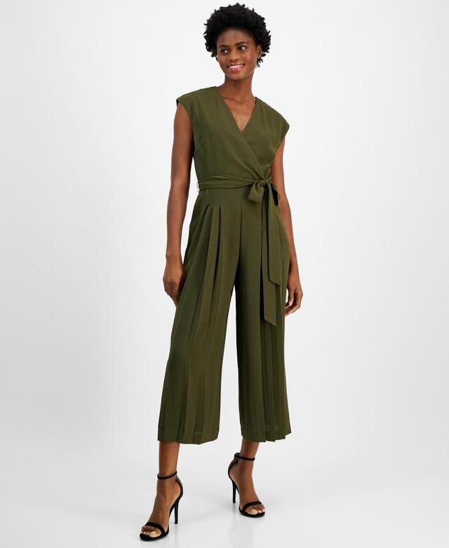 Women's V-Neck Tie-Waist Pleat-Leg Jumpsuit  Product Image