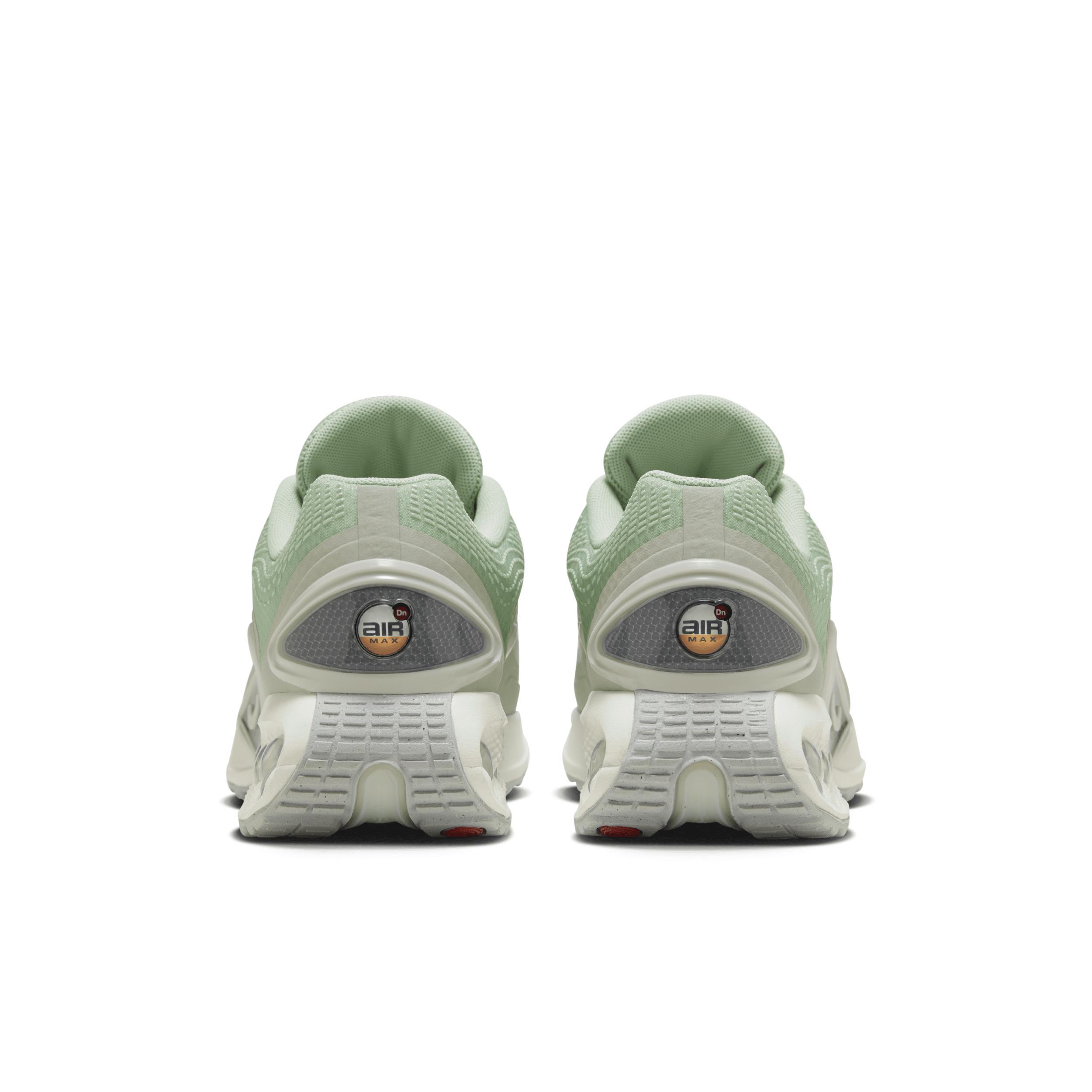 Nike Women's Air Max Dn SE Shoes Product Image