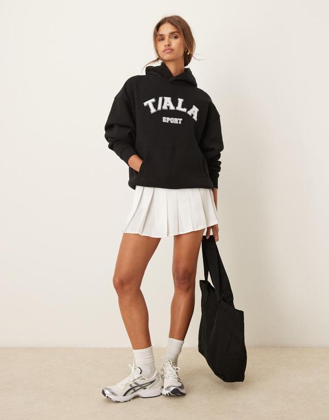 Tala logo hoodie in black Product Image