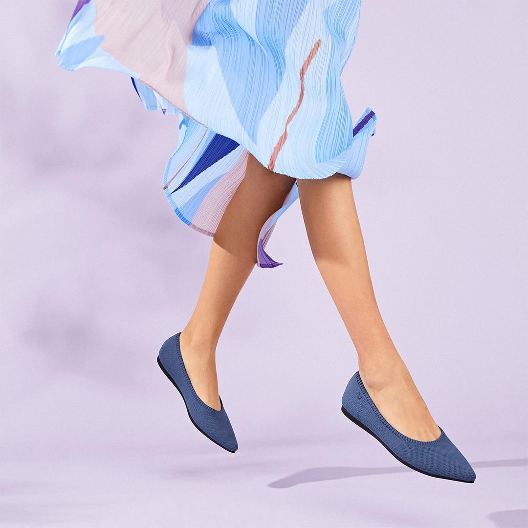 Pointed-Toe Ballet Flats (Aria 5°) Product Image