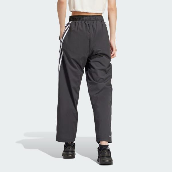 Future Icons 3-Stripes Woven Pants Product Image