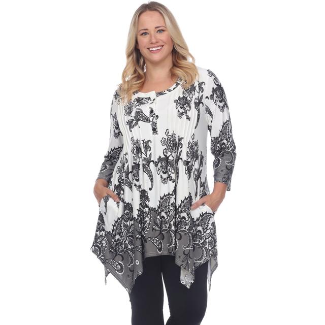 Paisley Scoop Neck Tunic Top with Pockets - Plus Product Image