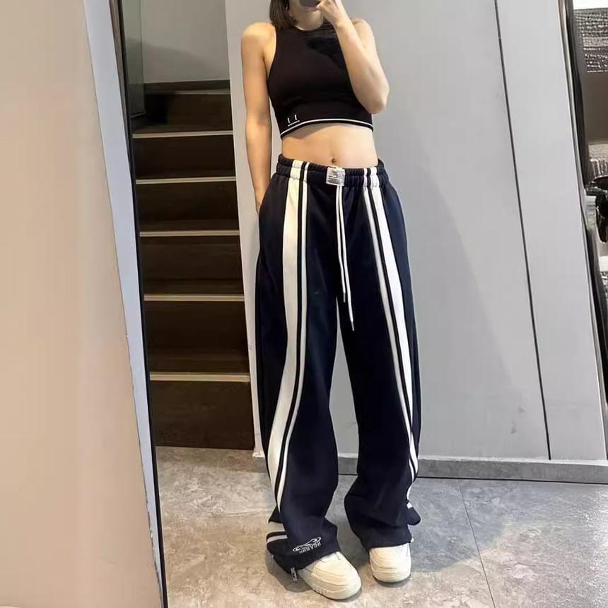 High Rise Striped Loose-Fit Wide-Leg Sweatpants Product Image