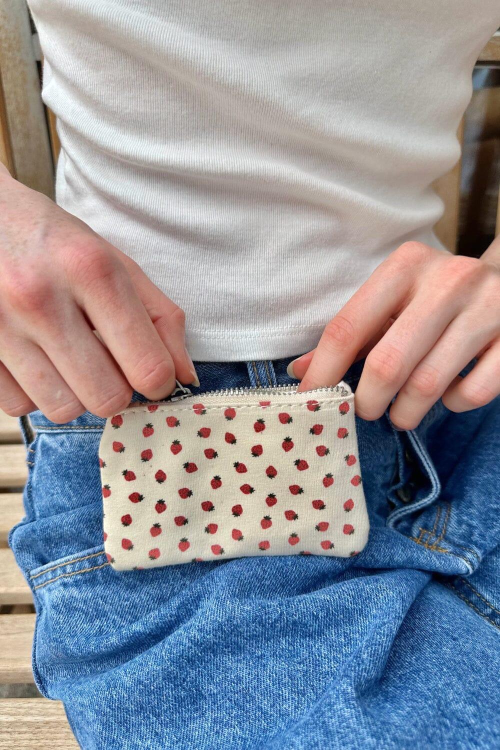 Strawberry Coin Purse Product Image