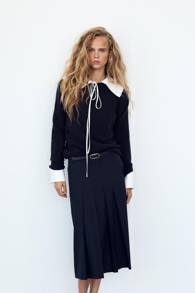 PLEATED BELTED MIDI SKIRT Product Image