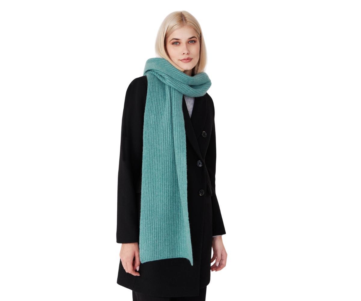 Style Republic Womens Premium Cashmere Chunky Knit Scarf Product Image