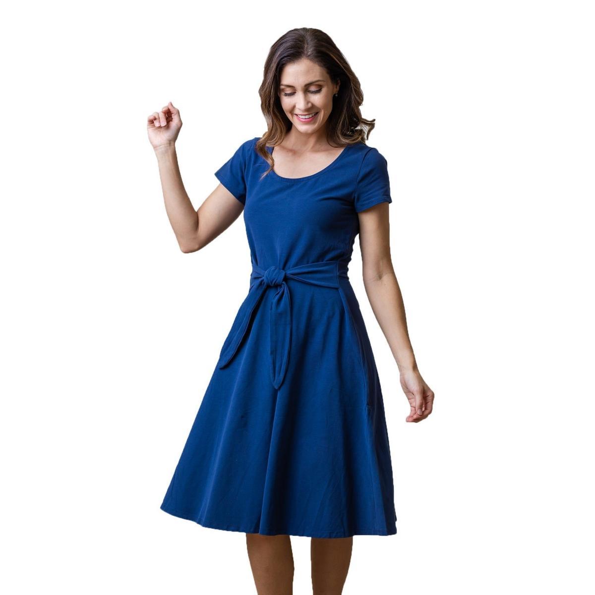 Hope & Henry Womens Tie-Waist Knit Dress Product Image