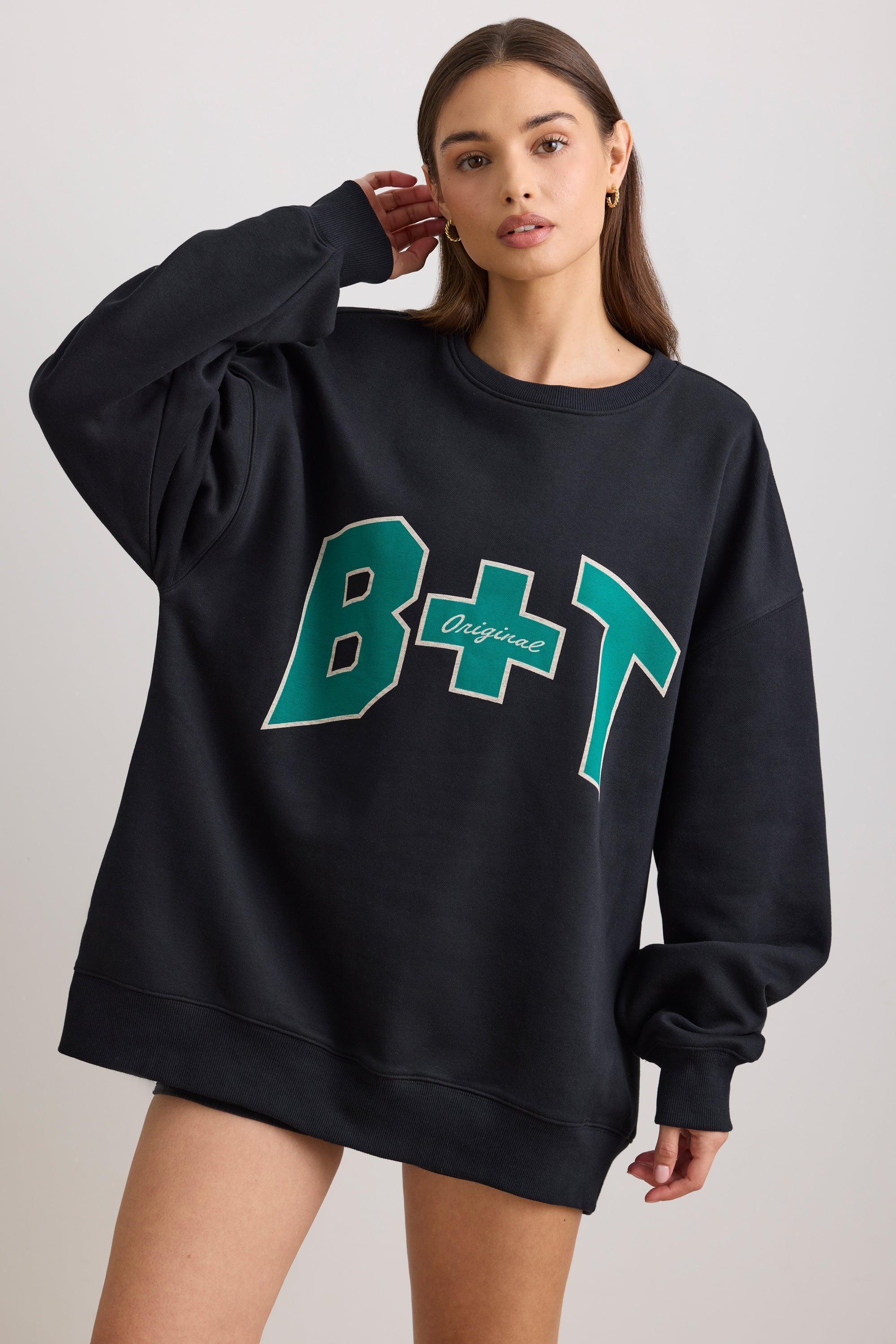 Oversized Crew Neck Sweatshirt in Black Product Image