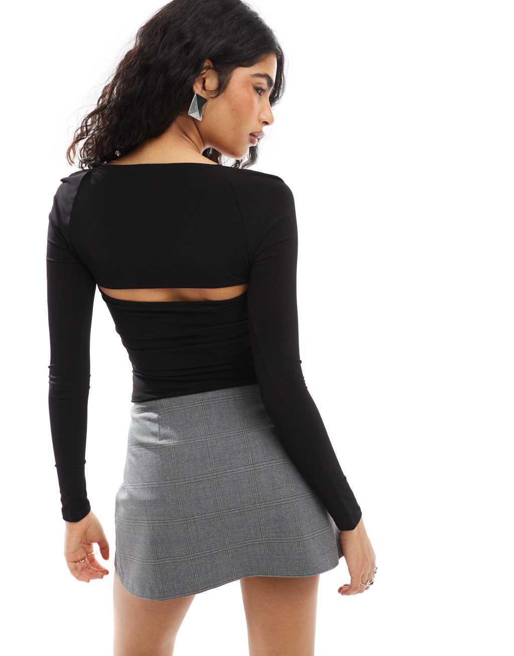 Pull&Bear long sleeved bandeau top in black Product Image