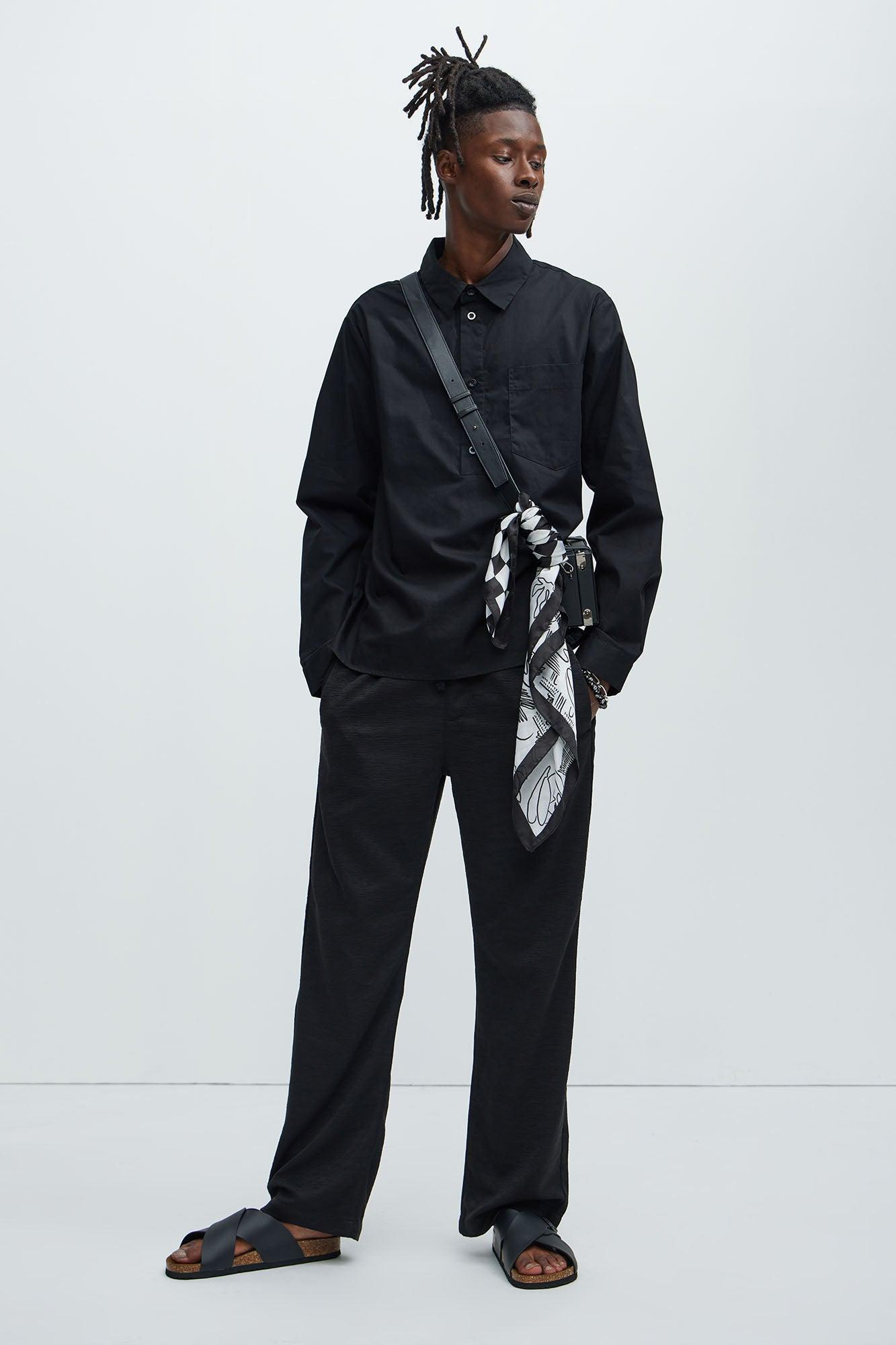 Blaze Textured Straight Pants - Black Product Image