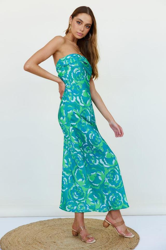 Viburnam Maxi Dress Green Product Image