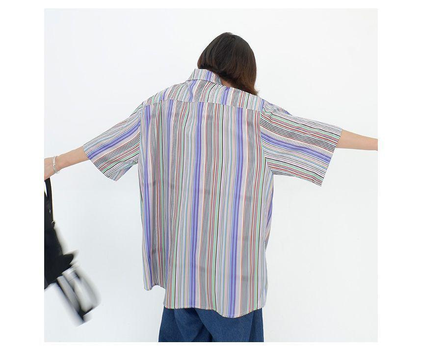 Short-Sleeve Striped Button-Up Shirt Product Image