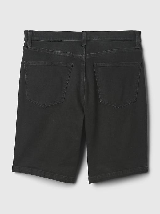 9" High Rise Bermuda Shorts Product Image