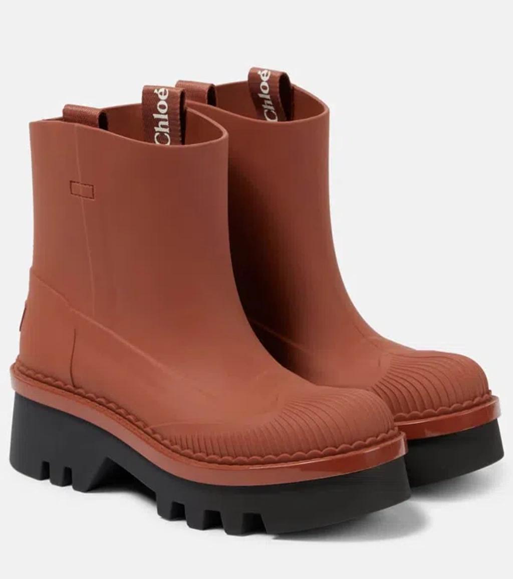 CHLOÉ Raina Rain Boots In Brown Product Image