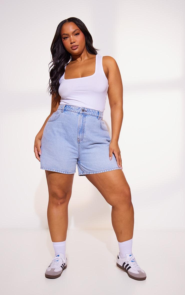 PRETTYLITTLETHING Plus Light Blue Mom Denim Shorts product image