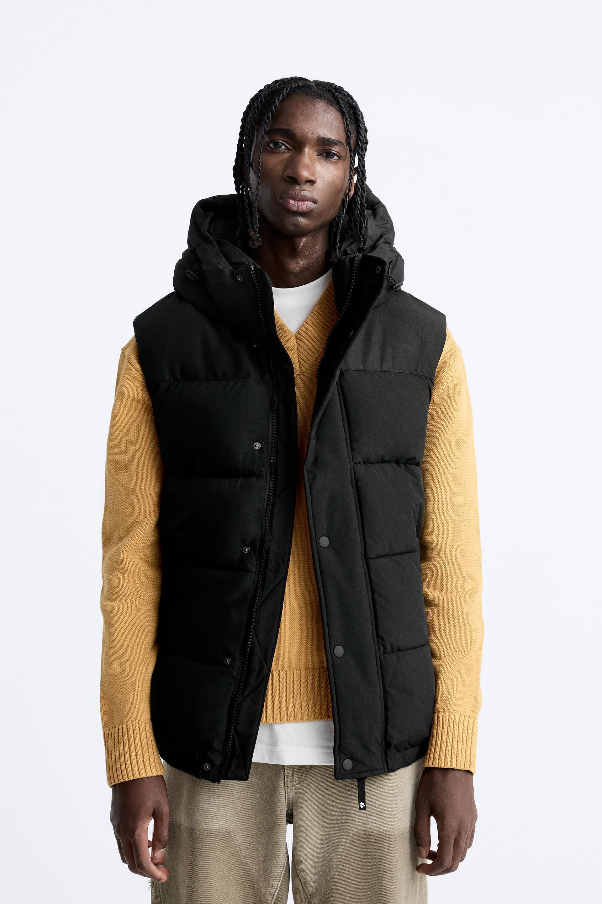 HOODED PUFFER VEST Product Image