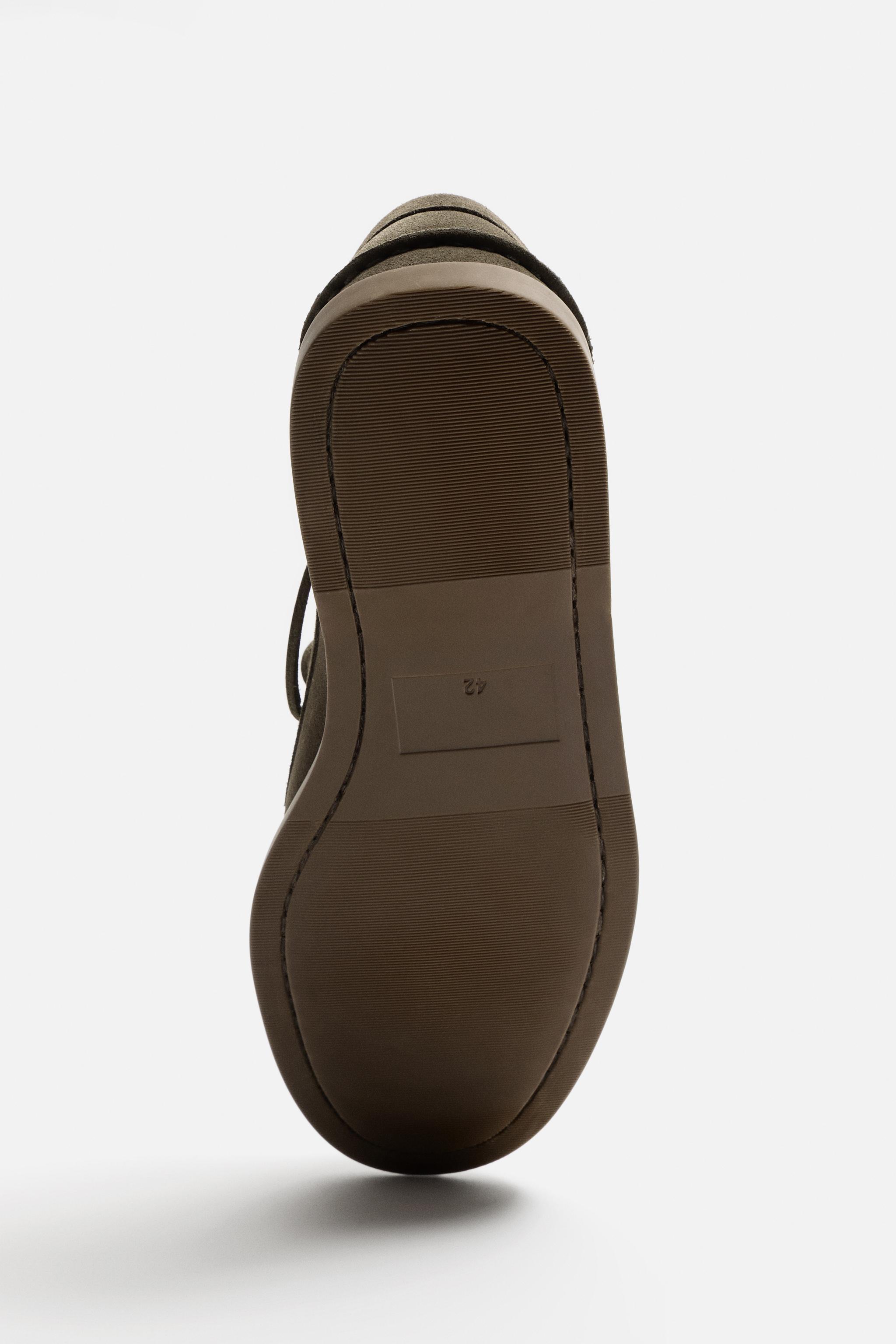 LEATHER BOAT SHOES Product Image