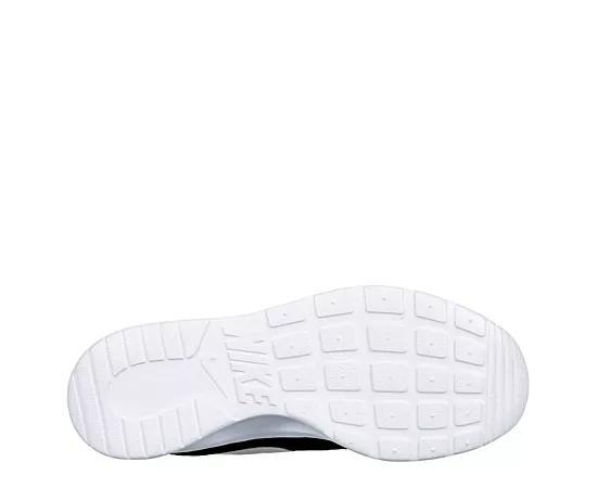 Nike Tanjun Women's Shoes Product Image