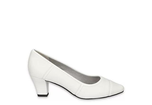 Easy Street Womens Datia Pump Product Image