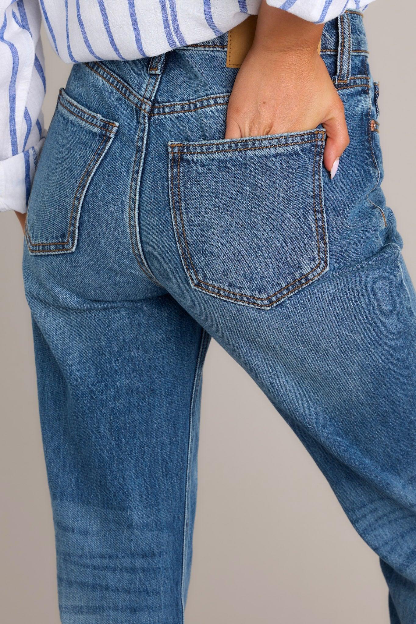 Medium Wash Raw Hem Straight Leg Jeans Product Image