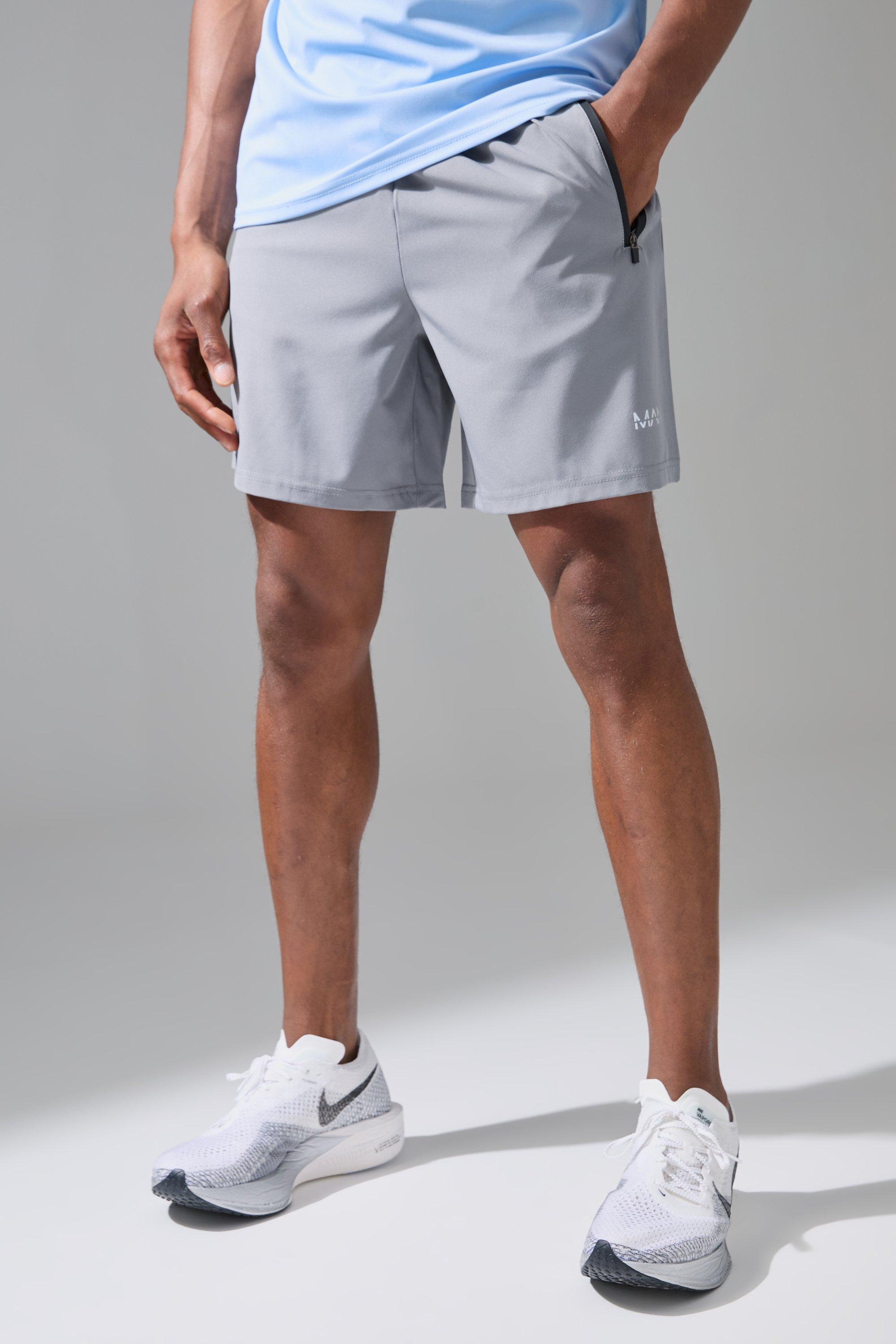 Man Active Stretch Woven 7inch Gym Short | boohooMAN USA Product Image