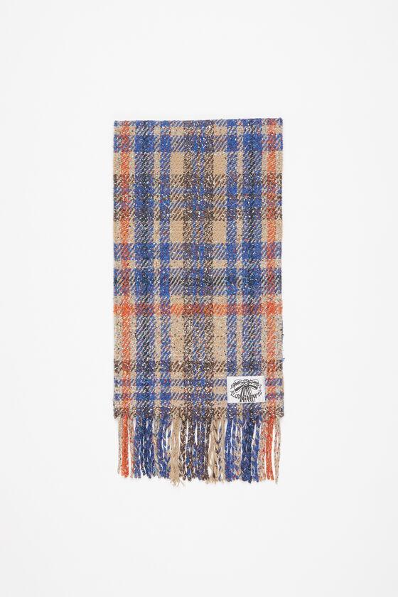 Plaid fringe scarf Product Image