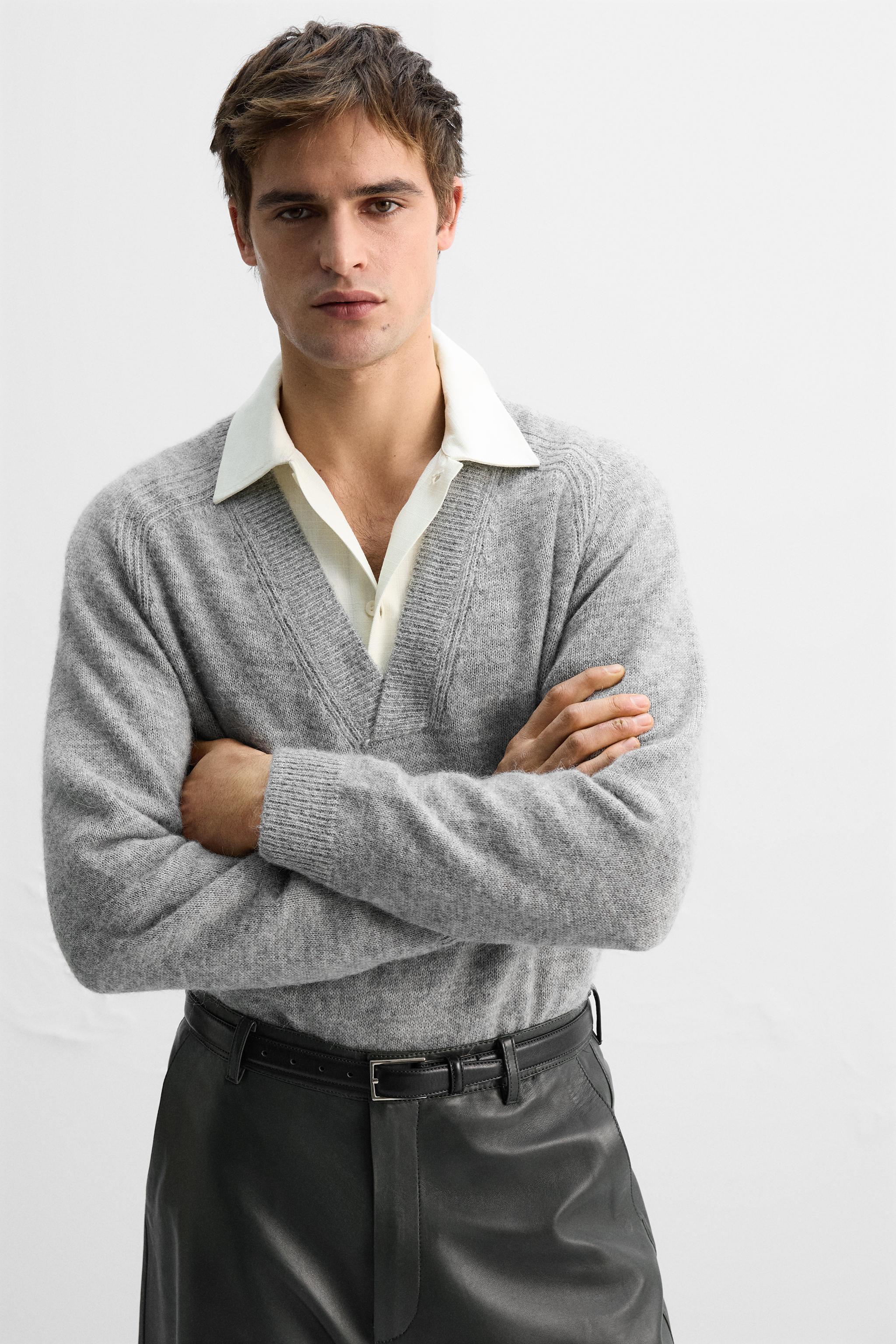 V-NECK COTTON SWEATER Product Image