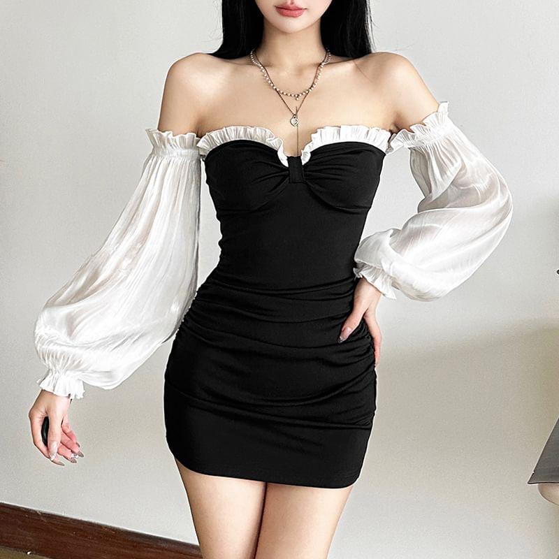 Puff Sleeve Off-Shoulder Ruffled-Trim Color-Block Mini Bodycon Dress Product Image