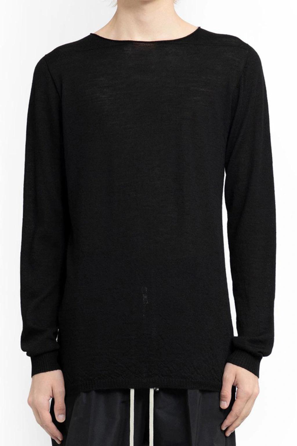 Knitwear In Black Product Image