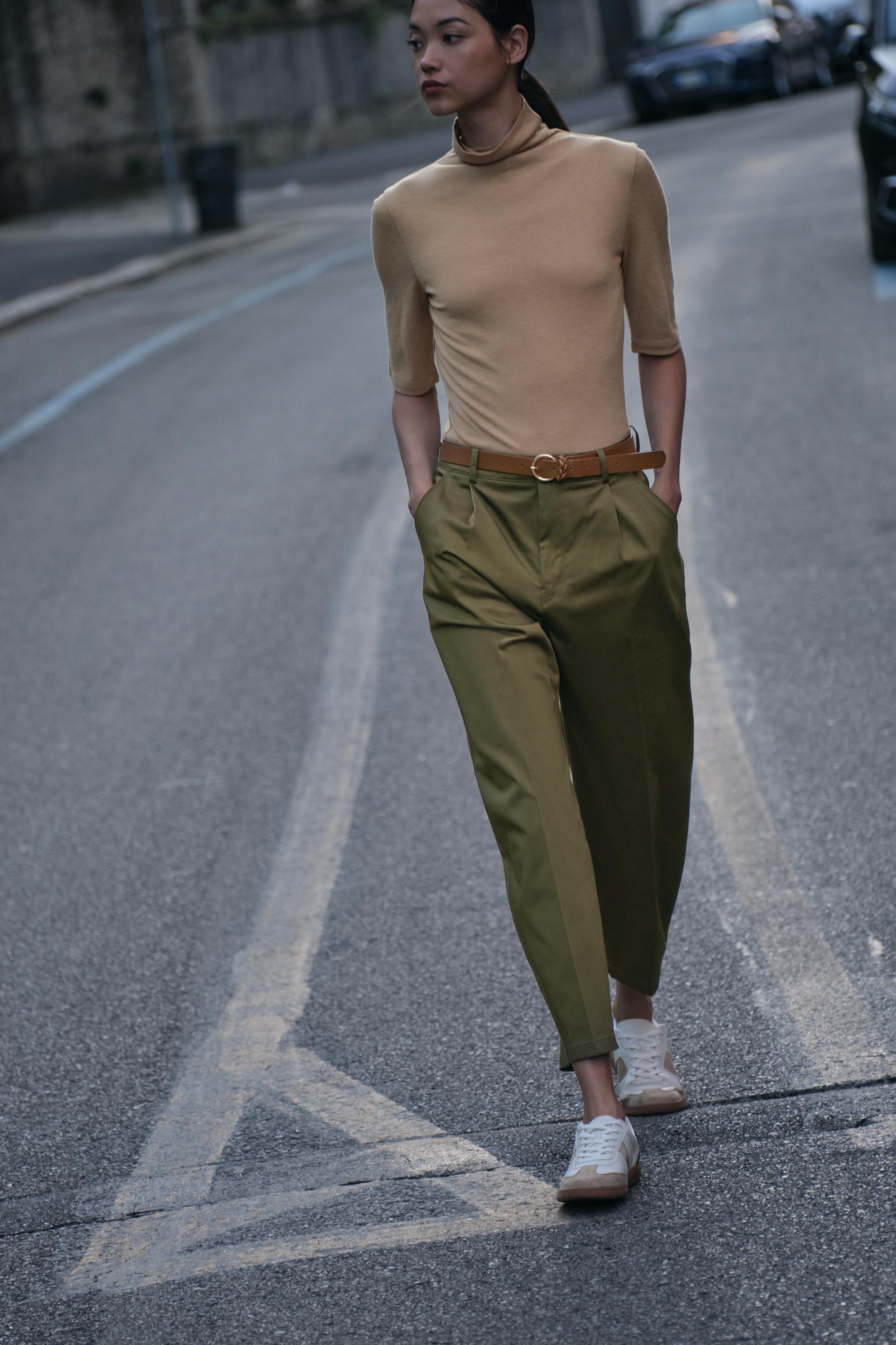 BAGGY BELTED CHINO PANTS Product Image