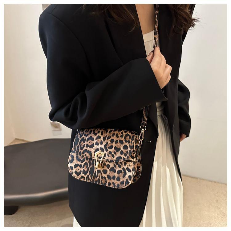 Leopard Patterned Flap Crossbody Bag Product Image